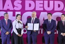 Bedolla presenta reforma constitucional para frenar endeudamientos de largo plazo en Michoacán