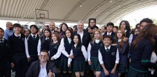 Michoacán, primer estado del país con becas en todos los niveles educativos: Bedolla