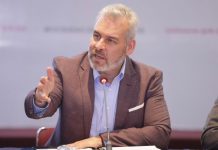 Bedolla condena homicidio de familia michoacana y garantiza colaboración para que haya justicia