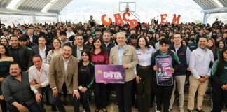 Data hará historia como primer programa de internet universal y gratuito para estudiantes: Bedolla