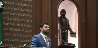 Octavio Ocampo presenta iniciativa para proteger a productores de maíz en Michoacán