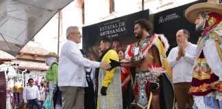 Premia Bedolla las mejores piezas del 65 Concurso Artesanal de Domingo de Ramos