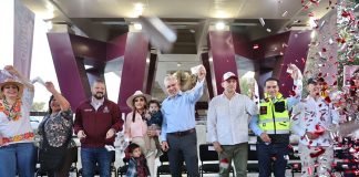 Bedolla cumple y entrega al pueblo de Uruapan el puente vehicular Carlos Manzo