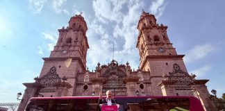 Bedolla presenta el Morebús, nuevo transporte que pone fin a más de 50 años de rezago en movilidad