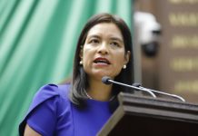 Impulsa Eréndira Isauro reforma para prevenir violencia escolar originada en redes sociales