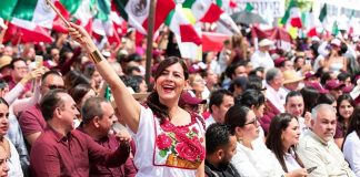 Gaby Molina respalda nueva etapa para dignificar la carrera magisterial impulsada por la Presidenta