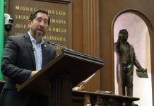 Abraham Espinoza Villa propone adopción intrafamiliar ágil en Michoacán