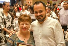 Hugo Rangel reconoce al CENDI por recibir la Presea al Mérito Docente
