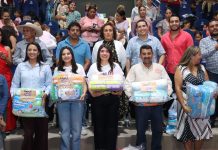Arranca en Charo la caravana Jalo por las Mamás con entrega de 36 mil pañales a madres autónomas