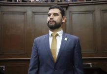 Celebra Octavio Ocampo reforma que protege la salud de las madres y recién nacidos en Michoacán