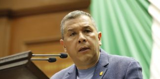 Juan Carlos Barragán impulsa iniciativa para reconocer al agua como derecho humano fundamental