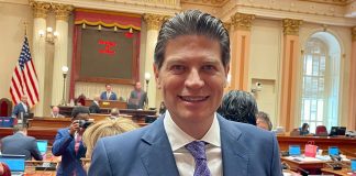 Alfonso Martínez Alcázar inicia intensa gira de trabajo en Sacramento, California