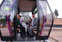 Destaca Bedolla impacto del teleférico y Morebús en Morelia tras recorrido con el embajador de China