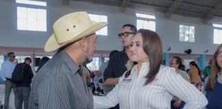 Gladyz Butanda recoge propuestas de productores michoacanos para consolidar la 4T en el campo