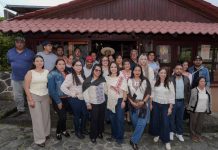 Gladyz Butanda va por impulso al turismo e infraestructura en comunidades indígenas de Michoacán