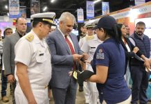 Reconoce Bedolla amplia participación de la Marina en el rescate del lago de Pátzcuaro